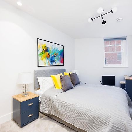 Luxury Spacious 2 Bed Apartment, London - Sk Exterior foto